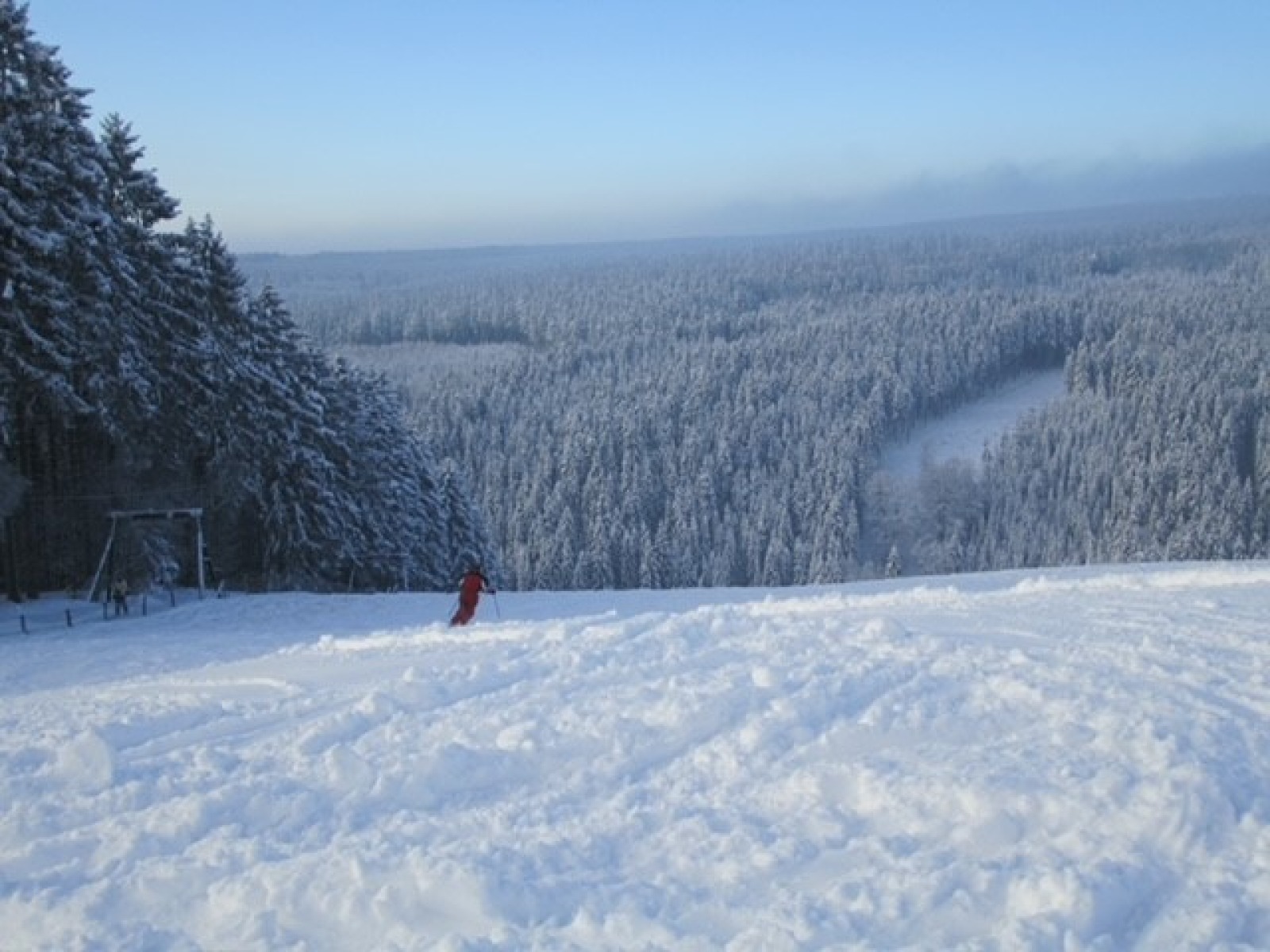 Snow-covered slopes near Ovifat